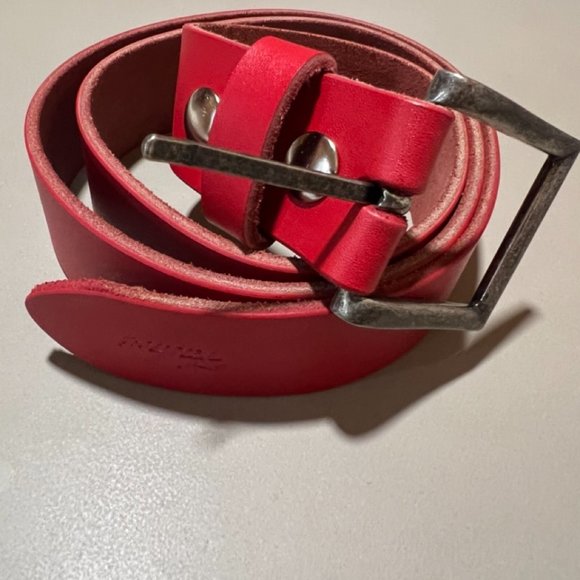 New Vintage Falari Red Leather Belt W Buckle - Picture 2 of 11